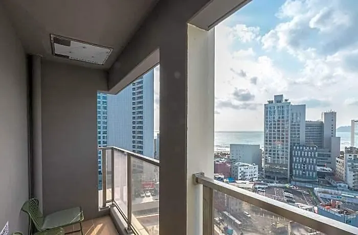 Elmomento Haeundae Hotel 3*
